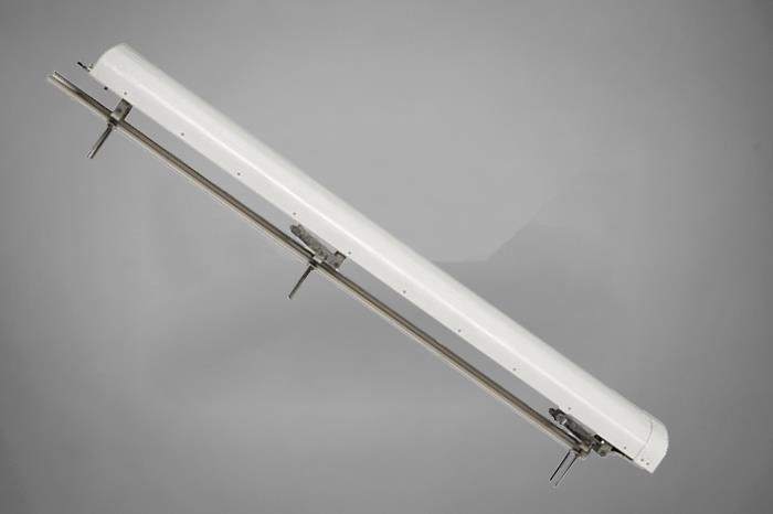 Ăng-ten có búp sóng hẹp 900MHz